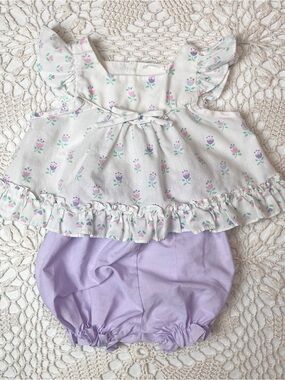 Vintage 1980s Lightning Bug Baby Girl 0-6 Months Dainty Tulip Swing Top Bloomers